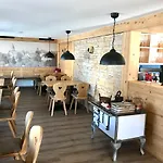 Landgasthof Alpenblick An Der Wutachschlucht Suedschwarzwald 3*