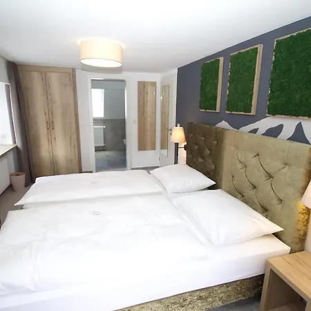 Landgasthof Alpenblick An Der Wutachschlucht Suedschwarzwald Hotel 3*