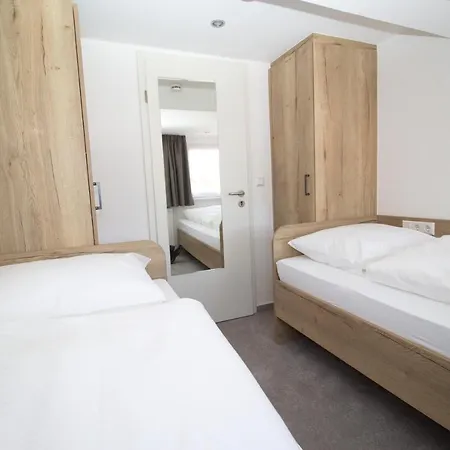 Landgasthof Alpenblick An Der Wutachschlucht Suedschwarzwald