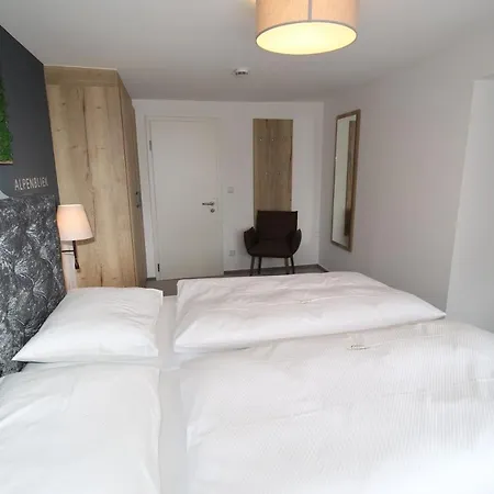 Landgasthof Alpenblick An Der Wutachschlucht Suedschwarzwald Hotel 3*