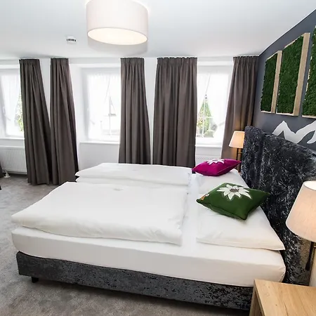 Landgasthof Alpenblick An Der Wutachschlucht Suedschwarzwald 3* Löffingen