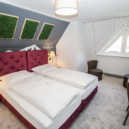 Landgasthof Alpenblick An Der Wutachschlucht Suedschwarzwald Löffingen